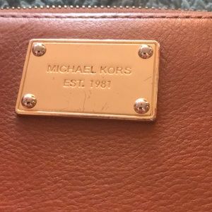 Tan Michael Kors wallet